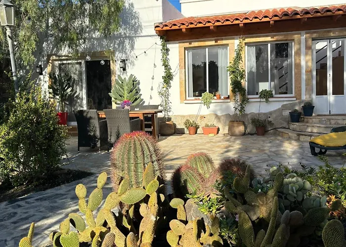 Home2book Casa Julianna, Dream Oasis With Pool بيت للعطل لاجاريس