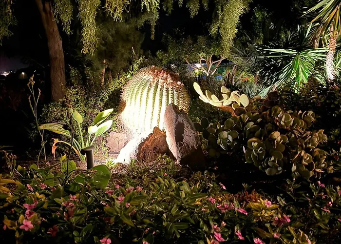 Home2book Casa Julianna, Dream Oasis With Pool بيت للعطل